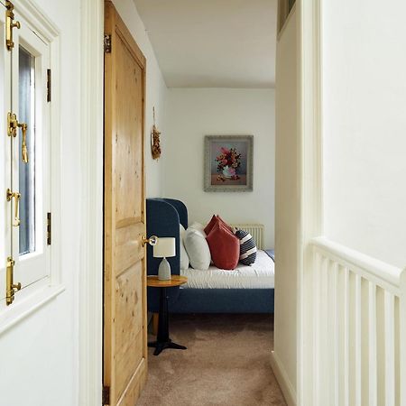 Villa Dolls House - Luxury Townhouse *Sleeps 10* Henley-on-Thames Exterior foto