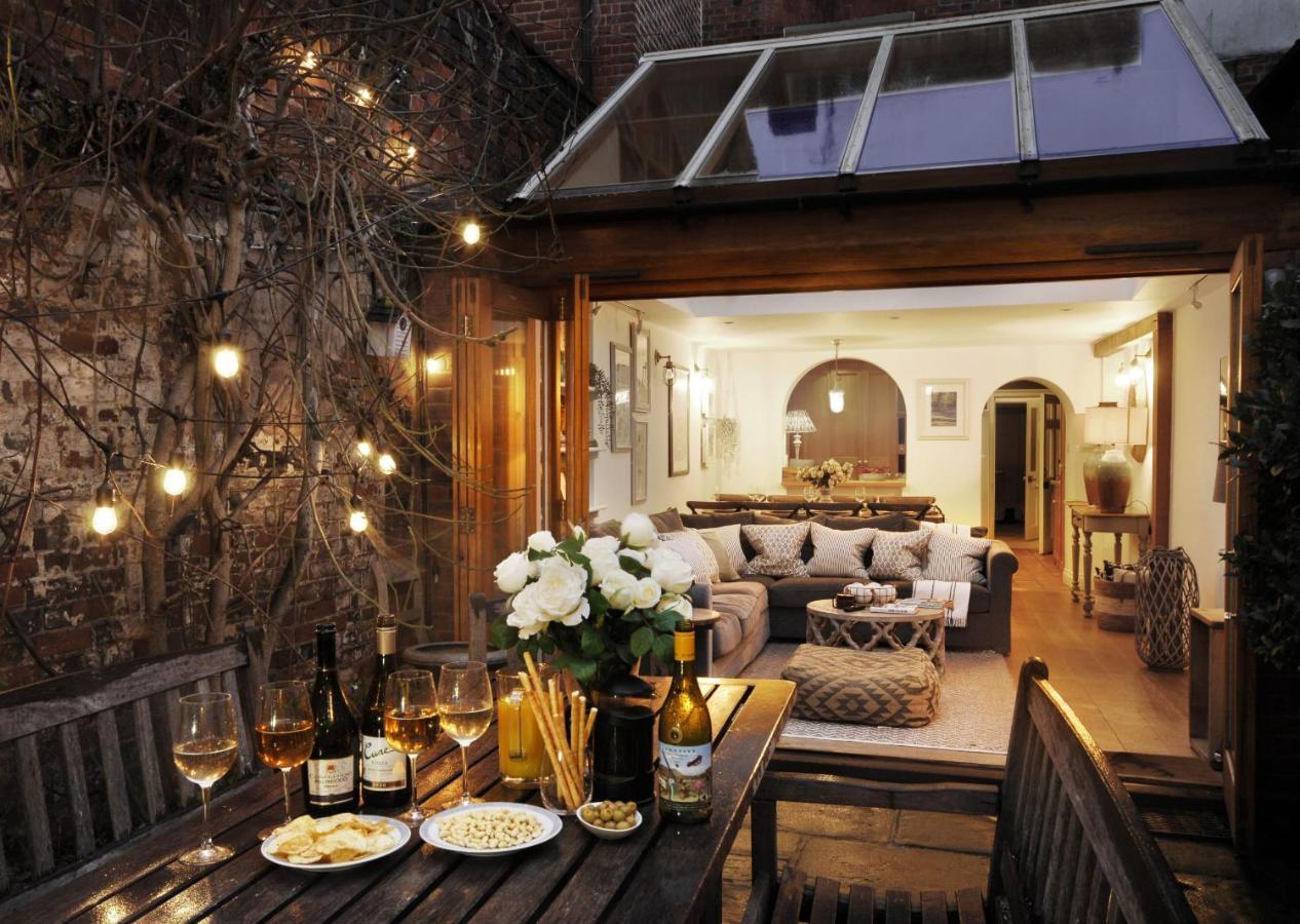 Villa Dolls House - Luxury Townhouse *Sleeps 10* Henley-on-Thames Exterior foto