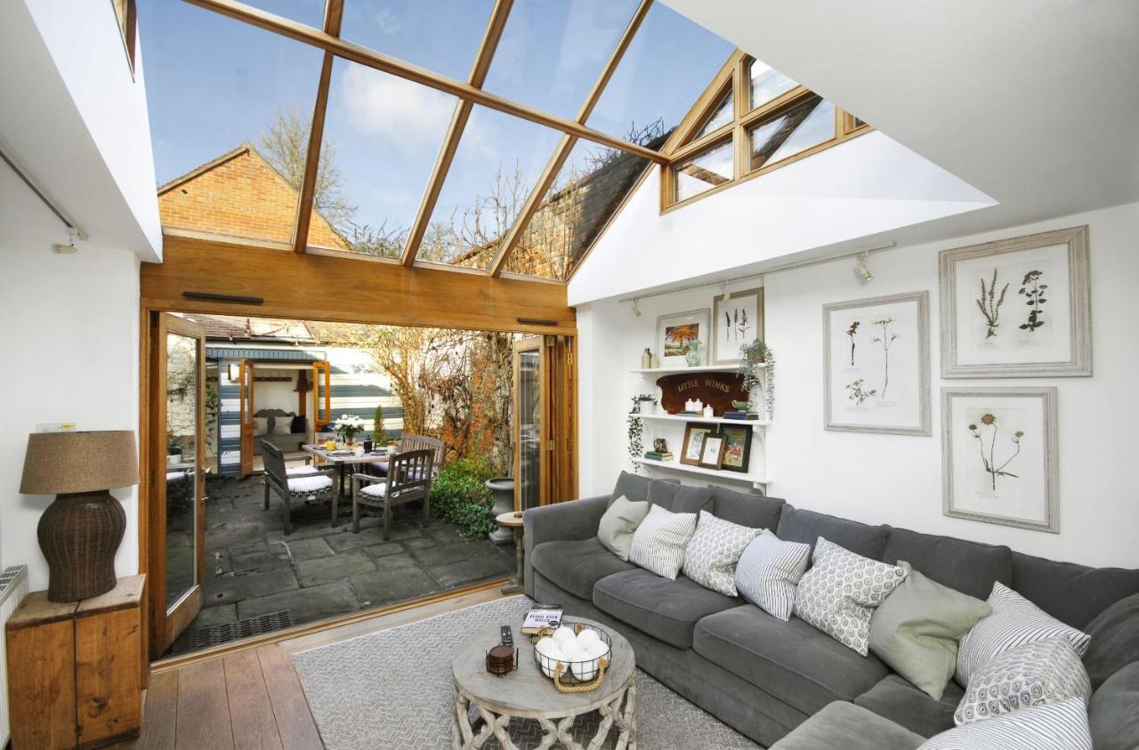 Villa Dolls House - Luxury Townhouse *Sleeps 10* Henley-on-Thames Exterior foto